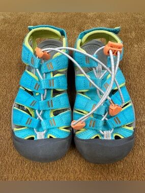 Keen Kids Teal and Lime Sport Sandals with Orange Toggles
